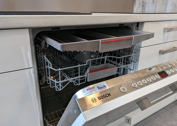 شقة Myflat Mit 6 Betten, 3 Schlafzimmern Und Balkon Bei Leipzig Bmw, Amazon, Porsche, Messe